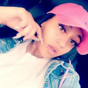 Meet your Posher, Sierra